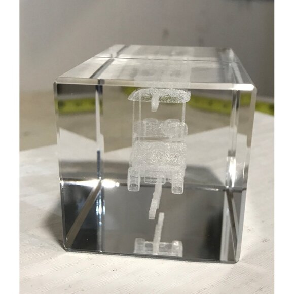 Yamaha Paperweight Golf Cart Commemorative Crystal Block 3D Laser Orig Box - Picture 6 of 10